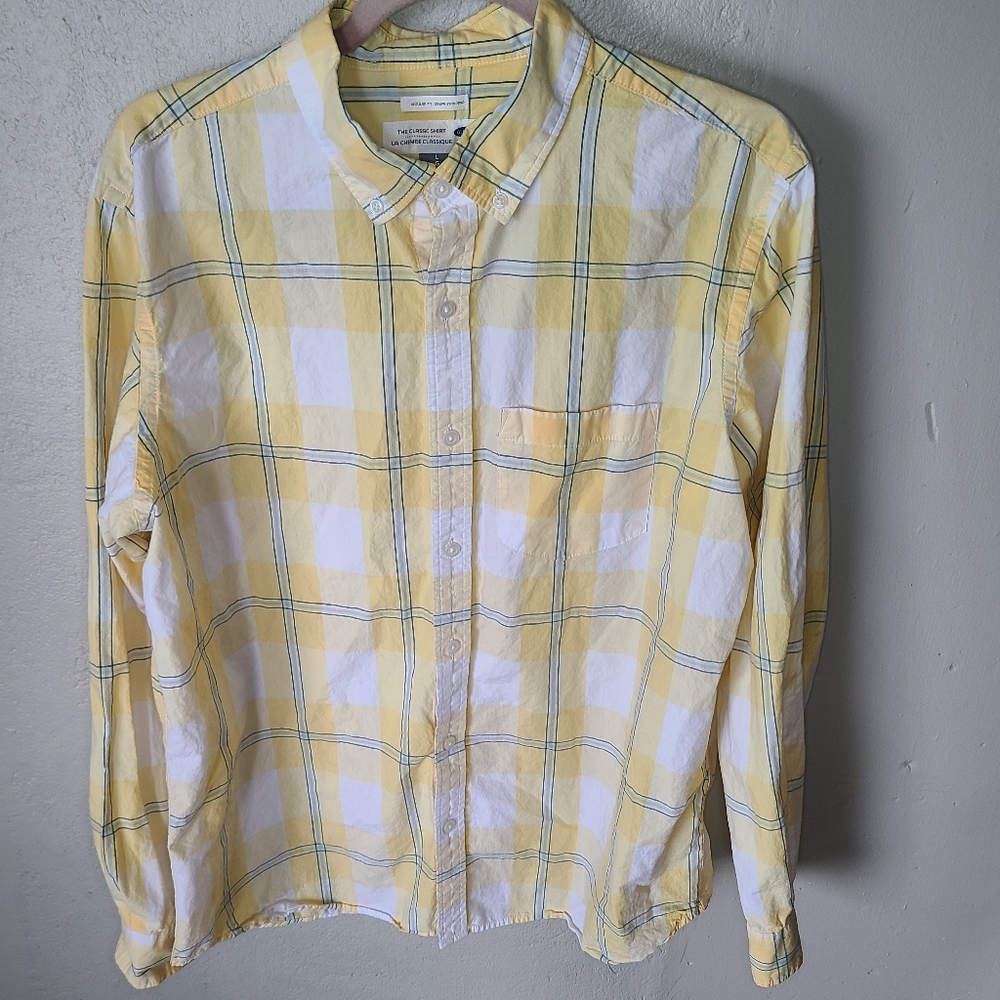 Old Navy Men's Classic Shirt Button Down